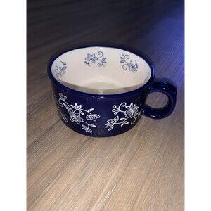 Temp-Tations by Tara Floral Lace Soup Mug  24 Oz Ceramic Danish Blue & White EUC